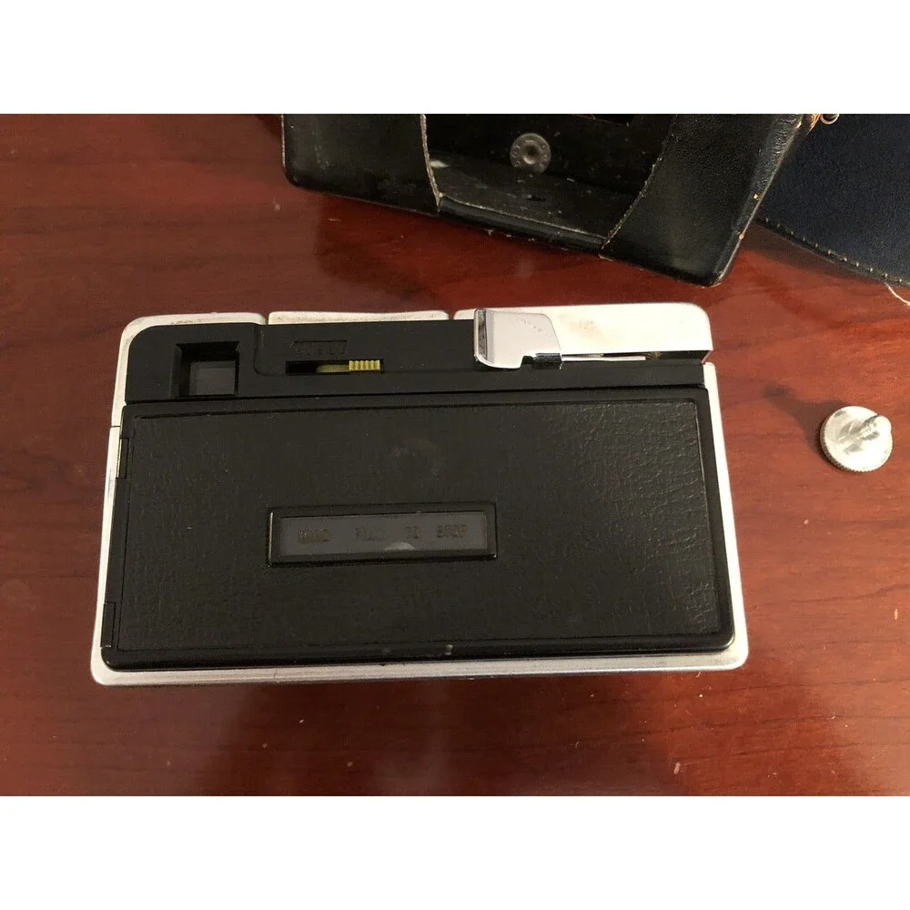 Vintage Argus 260 Automatic Film‎ Camera with Leather protective cover